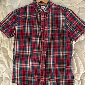 Gap short sleeve plaid button up